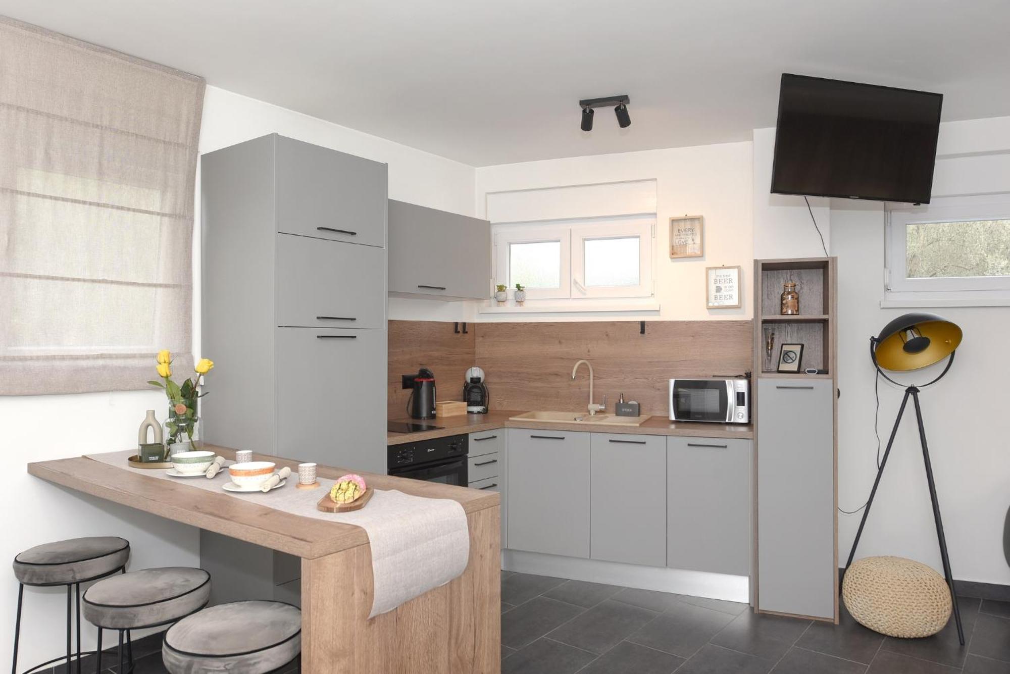 Feel Good Apartment & Studio زادار المظهر الخارجي الصورة